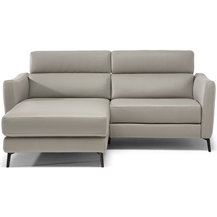 Layout G: Two Piece Sectional 63" x 79"