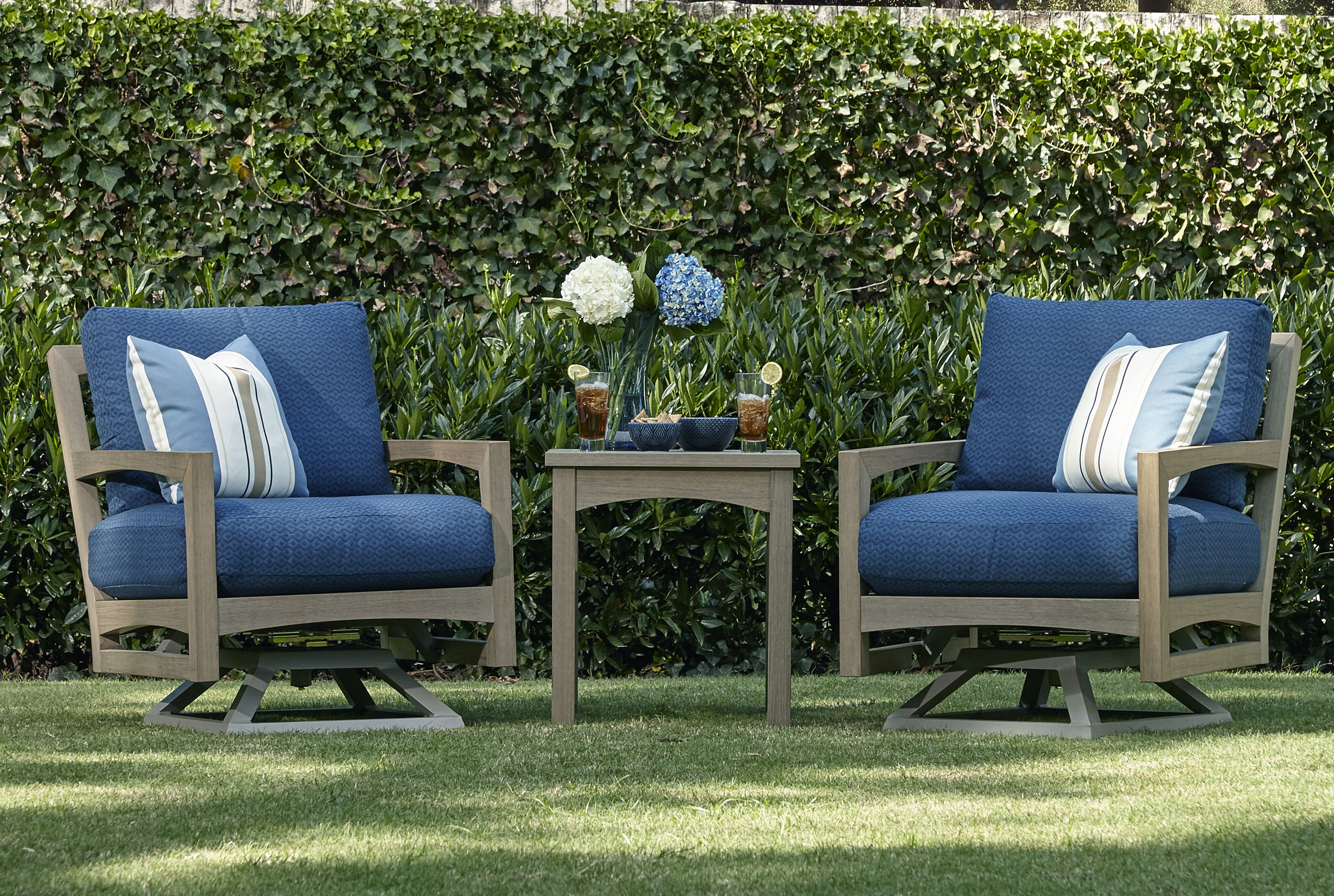 Delray W8502 Outdoor Sofa Collection Sofas And Sectionals
